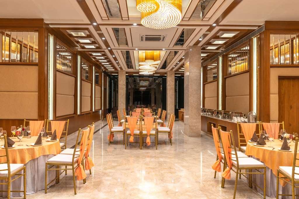 Clarion Hotel Epicure Dehradun Fasiliteter bilde