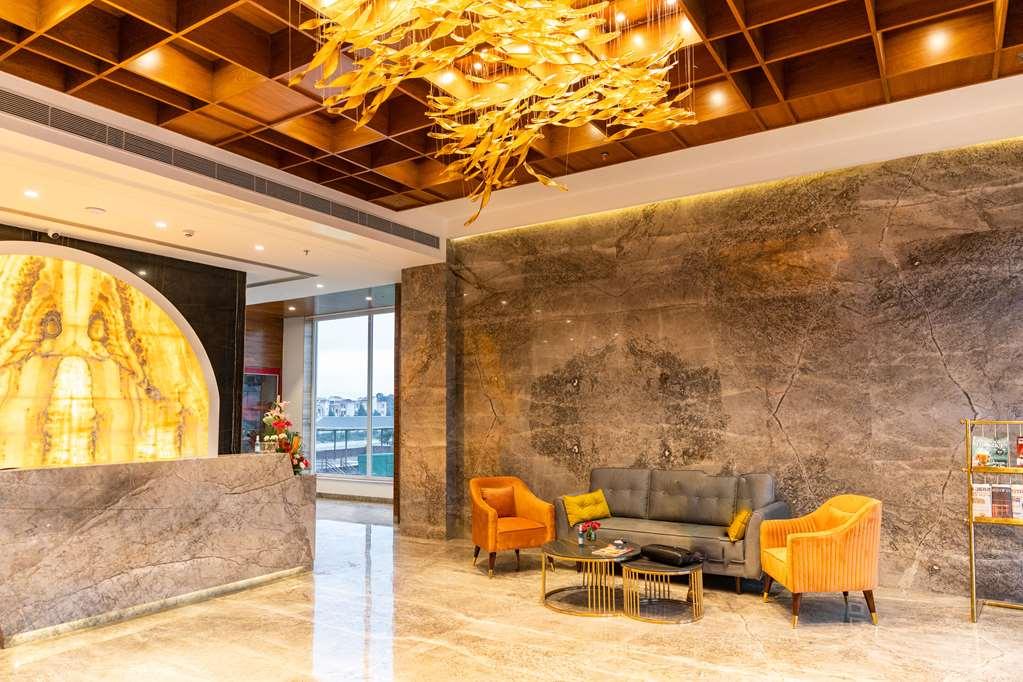 Clarion Hotel Epicure Dehradun Interiør bilde